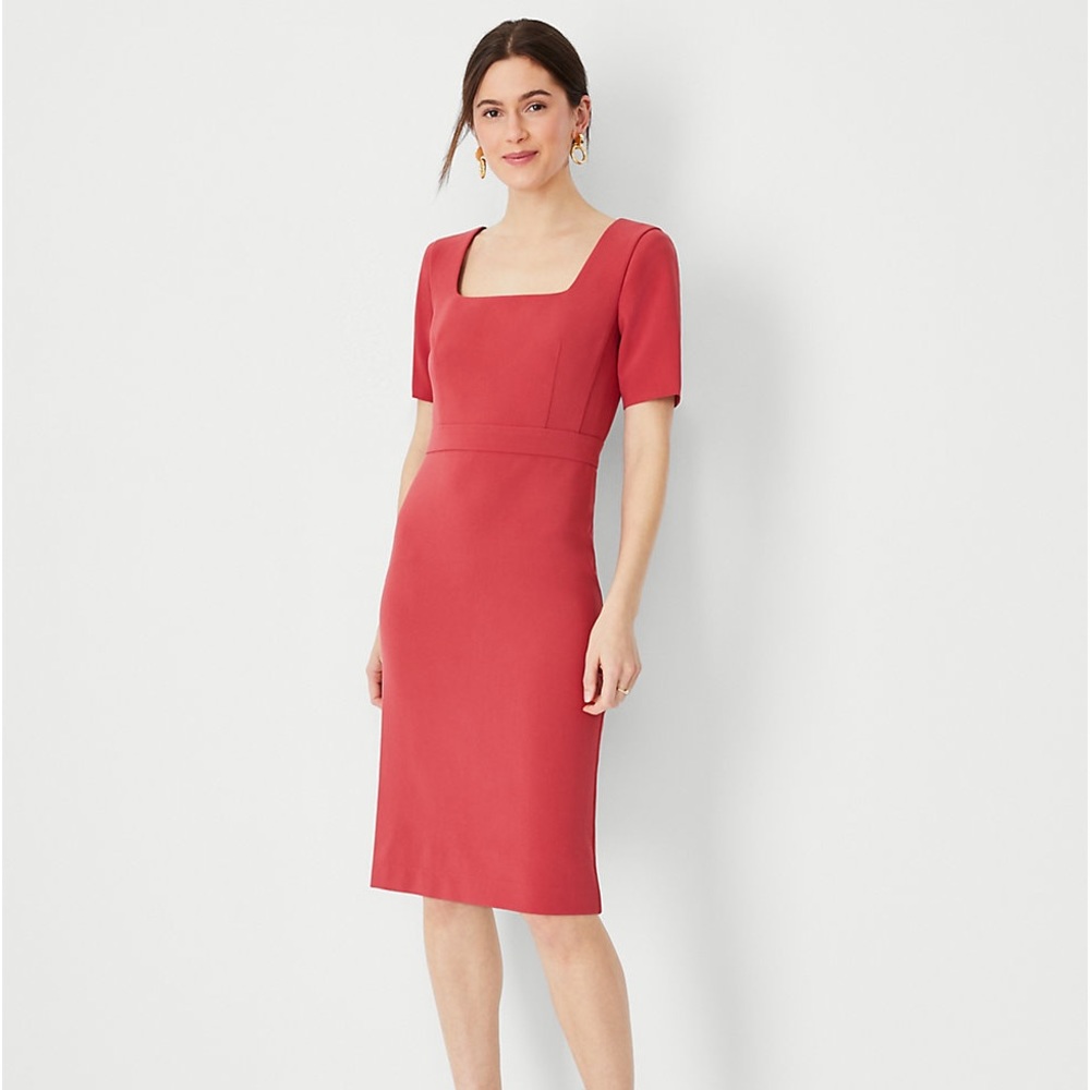 NEW Scoop Neck Short Sleeve Sheath Dress